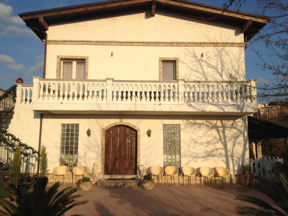 Bed and Breakfast Via col Vento Chieti Esterno foto