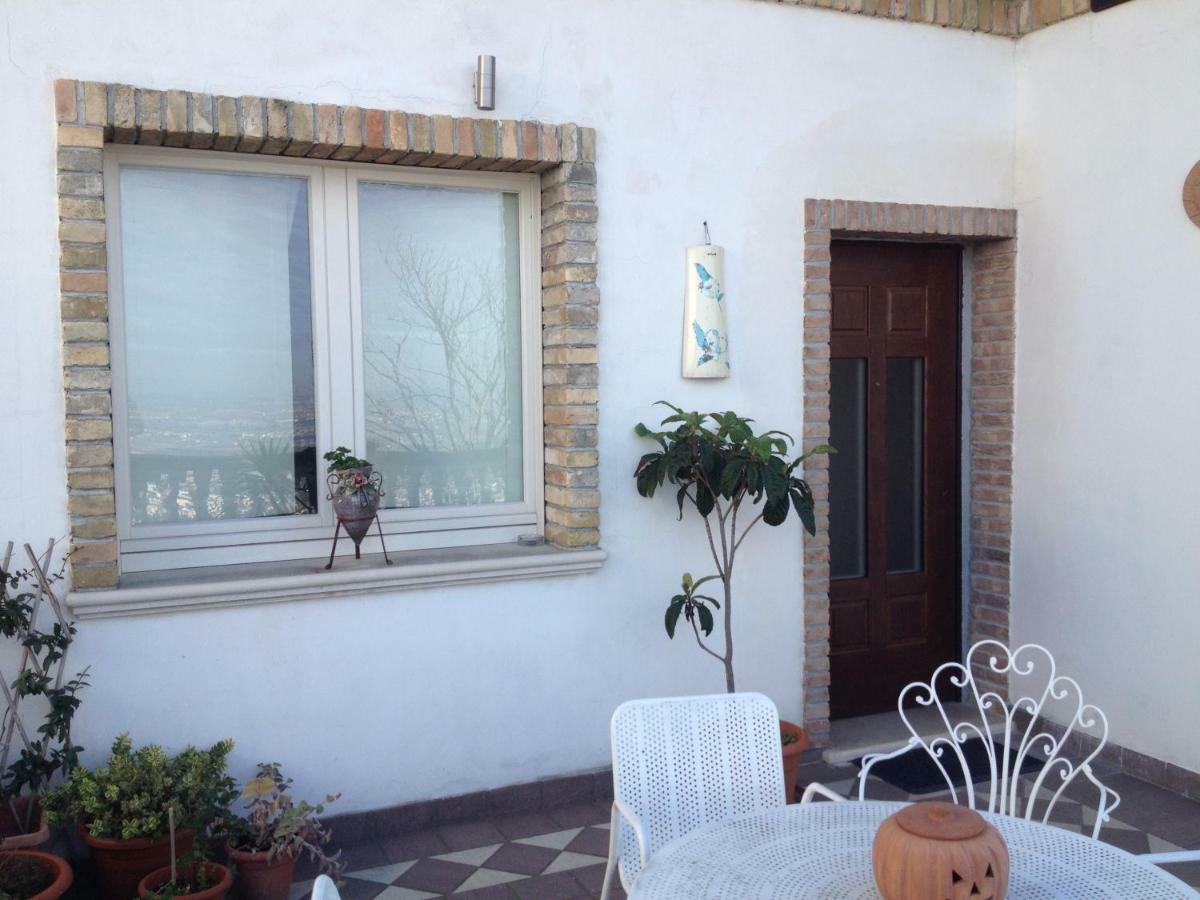 Bed and Breakfast Via col Vento Chieti Esterno foto